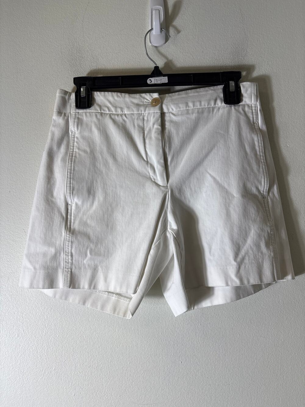 Ann Taylor Cotton White Short Shorts Sz 2